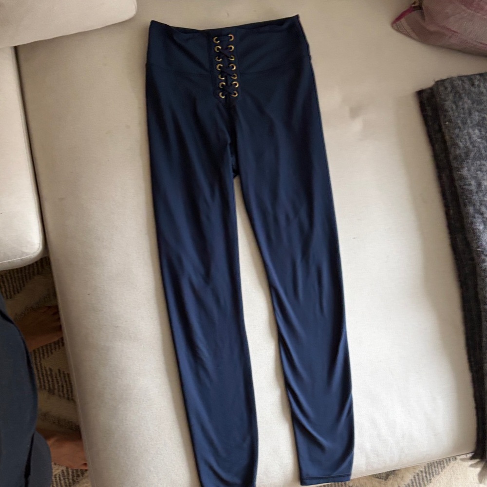 WeWoreWhat Navy Lace-Up Leggings (M) and Tank (S)